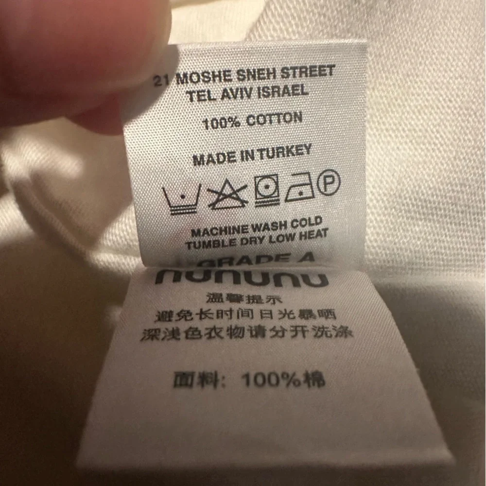 Nununu White T-Shirt soft cotton crewneck pants size 6-7 NWT short sleeve